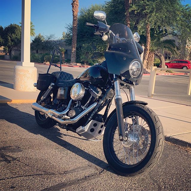Just another pic of my Dyna on this Hump Day.. I’m really digging how this bike is turning out!